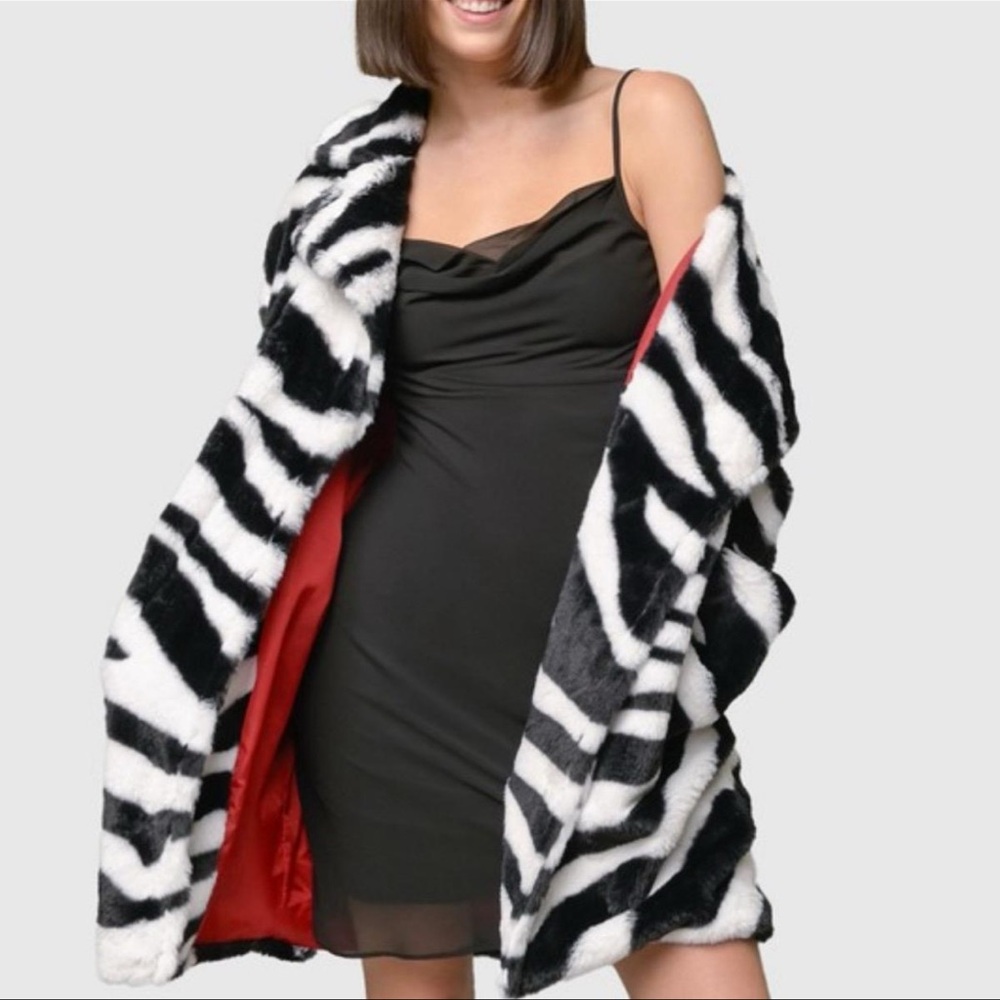 Plus size Faux coat